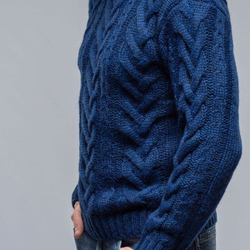 robert comstock karoo cable sweater in blue mens sweaters axels vail 39751544996074