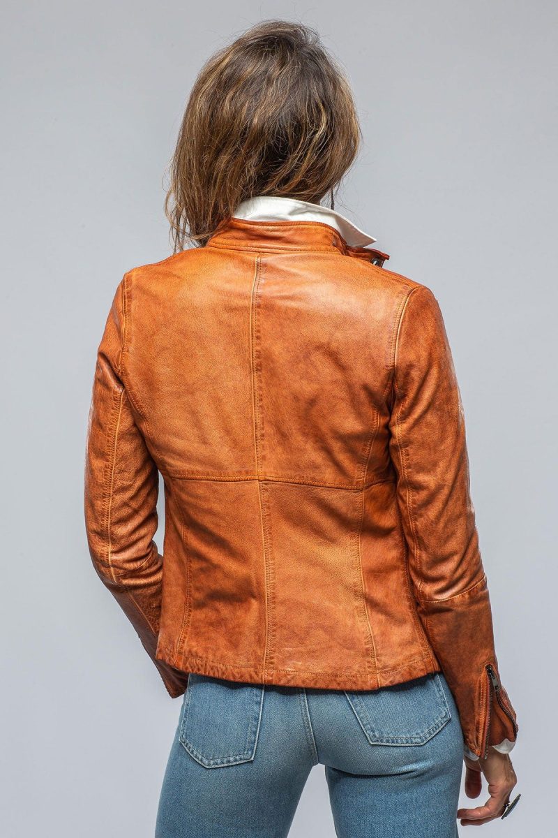 roncarati agave stonewash 4 pckt jkt in sienna ladies outerwear leather axels vail 39366483116266