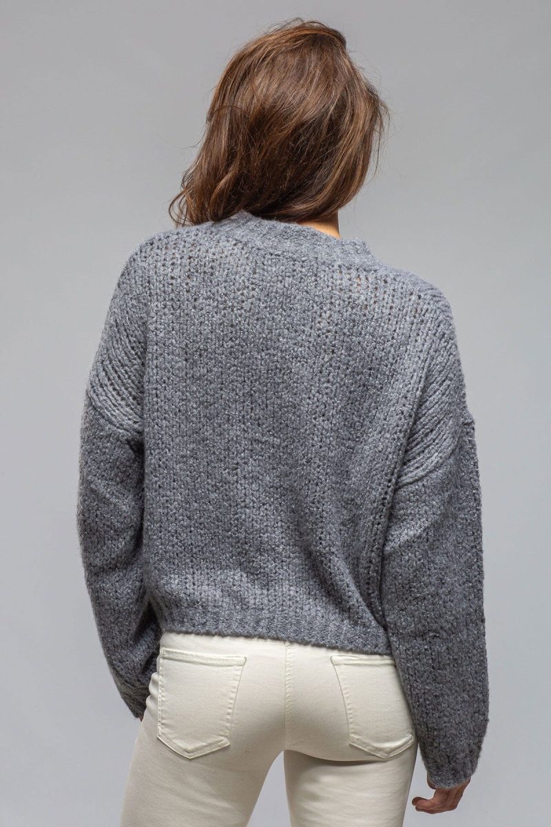 sonia villa coquette cropped sweater in grey ladies sweaters axels vail 40466595774698