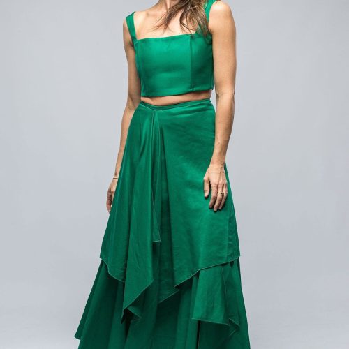 t ba buleria skirt in powin matte emerald ladies skirts axels vail 39147696292074