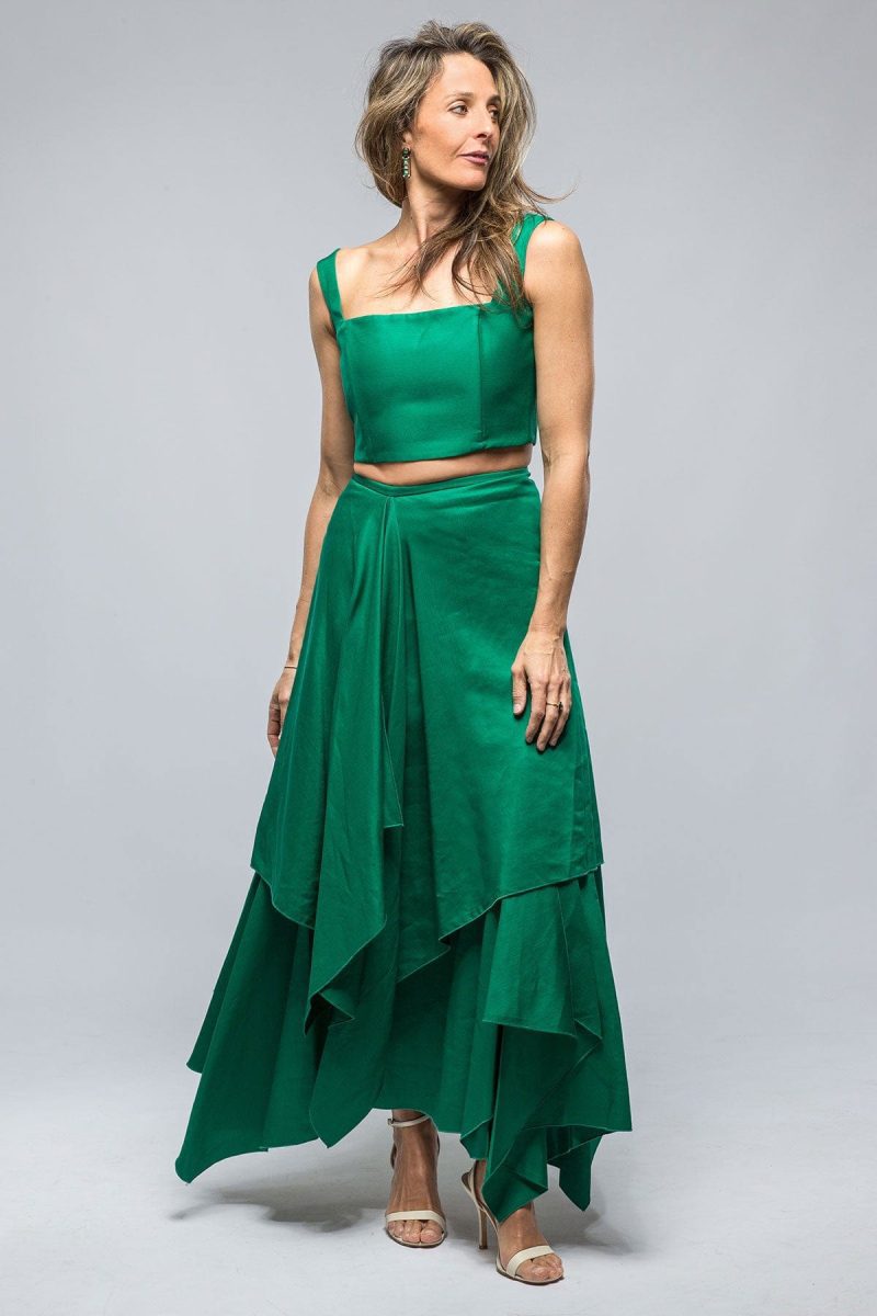 t ba buleria skirt in powin matte emerald ladies skirts axels vail 39147696292074