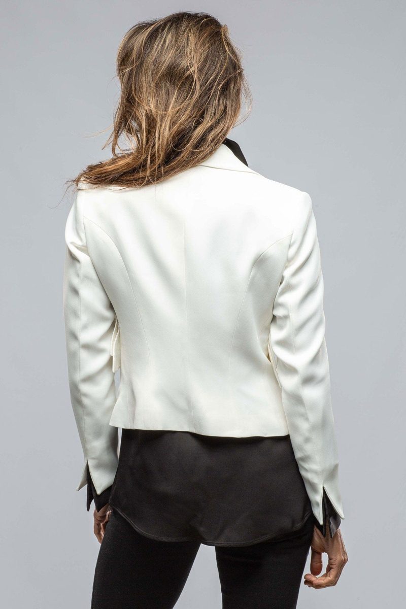 t ba sevilla jkt in white sharkskin ladies tailored jackets axels vail 37629643129066