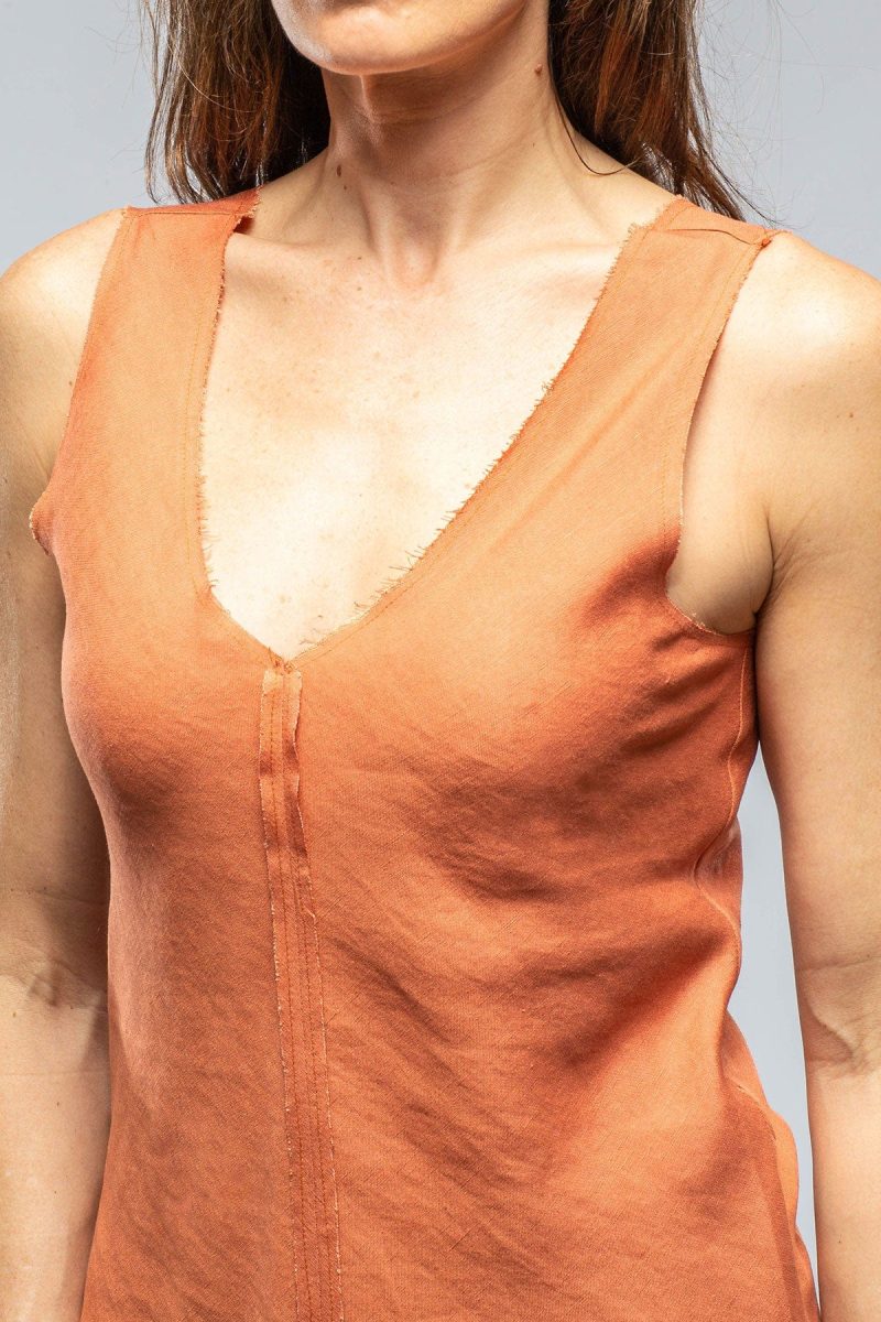 voz salamanca raw edge linen tank in persimmon ladies blouses axels vail 39889715888362